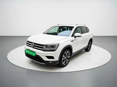 Volkswagen Tharu