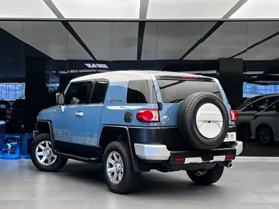 Toyota FJ Cruiser