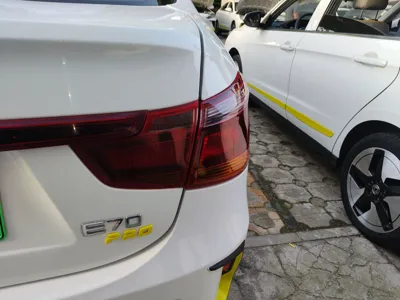 Dongfeng Aeolus E70