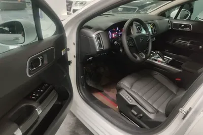 Citroen C6