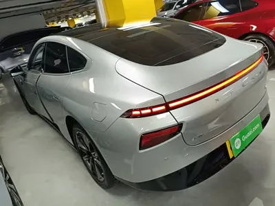 Xpeng P7
