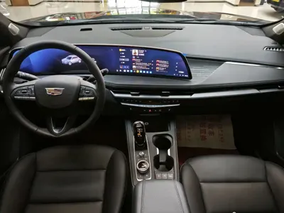 Cadillac XT4