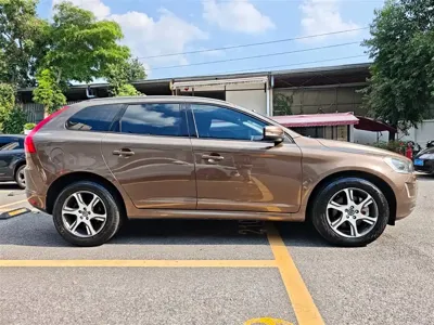 Volvo XC60 (Import)