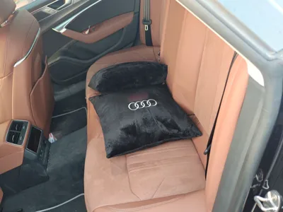 Audi A7L