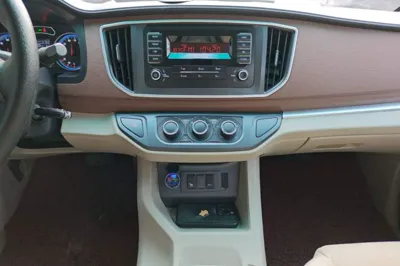 Forthing Lingzhi M5