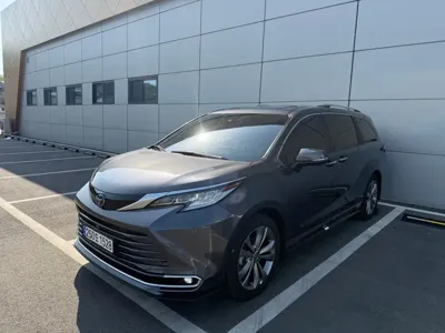 Toyota Sienna