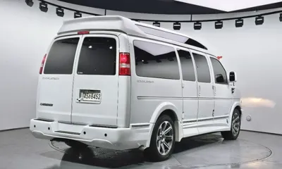 Chevrolet Express Van