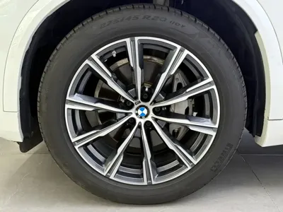 BMW X5 (Import)