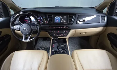 Kia Canival