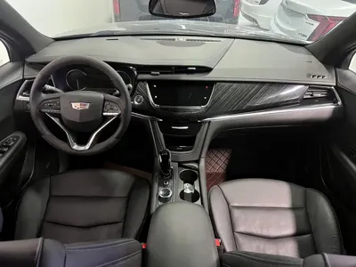 Cadillac XT6