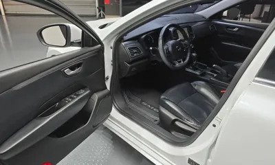 Renault-KoreaSamsung SM6