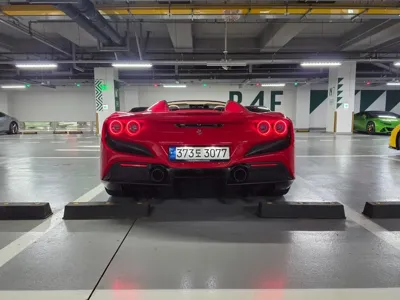 Ferrari F8