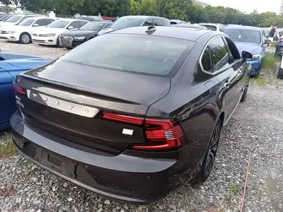 Volvo S90 PHEV