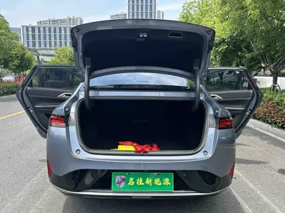 Xpeng P5