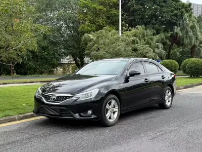 Toyota Reiz