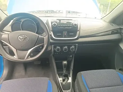 Toyota Yaris L