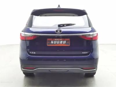 BYD MAX