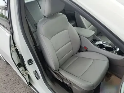 Chevrolet Malibu XL