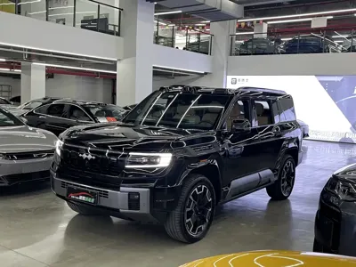 Fang Cheng Bao Leopard 8