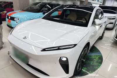 Nio ET5T