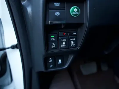 Honda Elysion