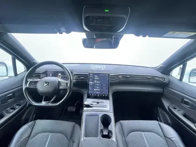Nio EC6