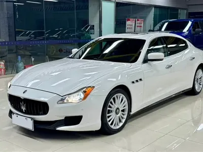 Maserati Quattroporte