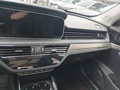 Hongqi Hongqi HS5