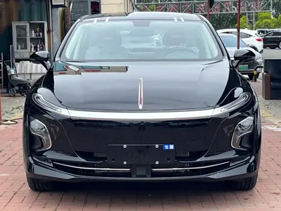 Hongqi Hongqi E-QM5
