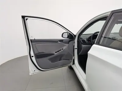 Hyundai Verna