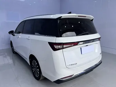 Wuling Jiachen