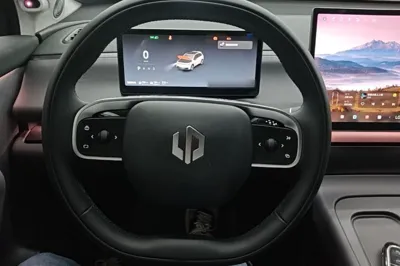 Leapmotor C10