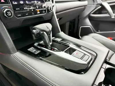 Honda UR-V
