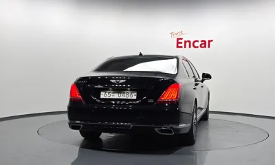 Genesis EQ900