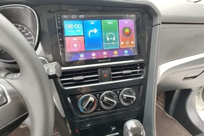Venucia T70