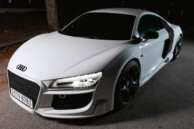 Audi R8