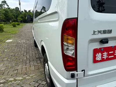 大通 V80