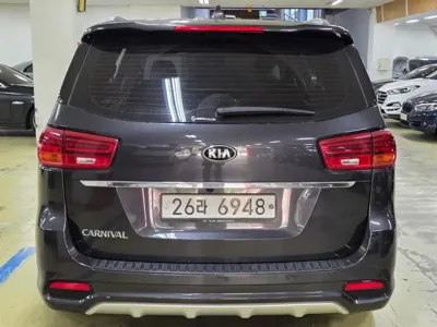 Kia Canival