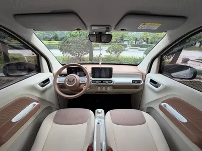 Wuling MINIEV