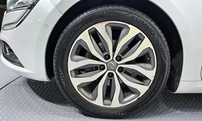 Renault-KoreaSamsung SM6