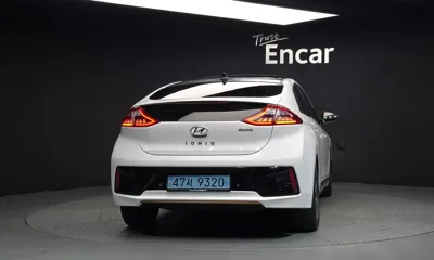 Hyundai Ioniq