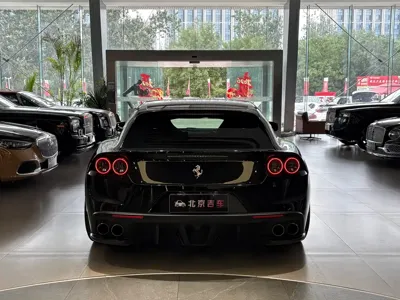 Ferrari GTC4Lusso