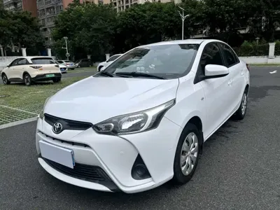 Toyota Yaris L