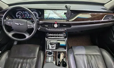 Genesis EQ900