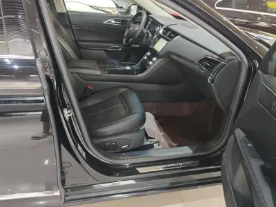Ford Taurus