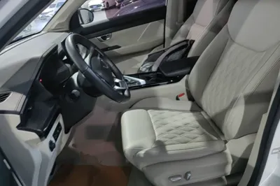 Wuling Asta