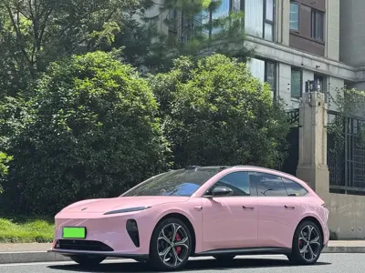 Nio ET5T