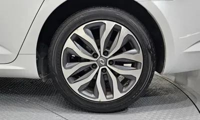 Renault-KoreaSamsung SM6