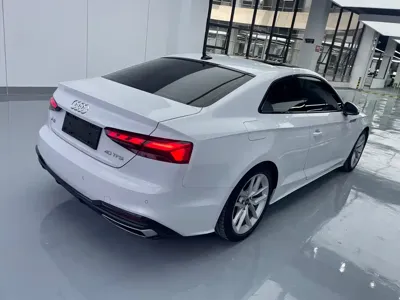Audi A5 (Import)