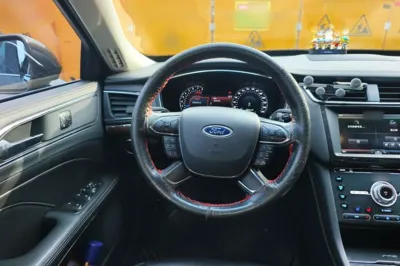 Ford Taurus